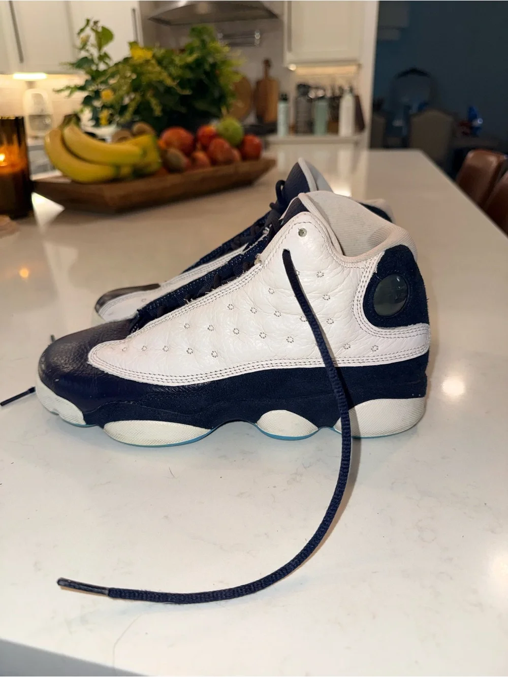 Jordan Kids' Retro Sneakers in White and Navy